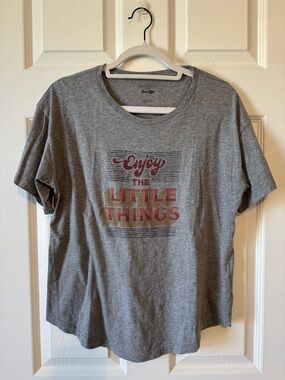 Anthropologie Enjoy The Little Things Graphic Tee